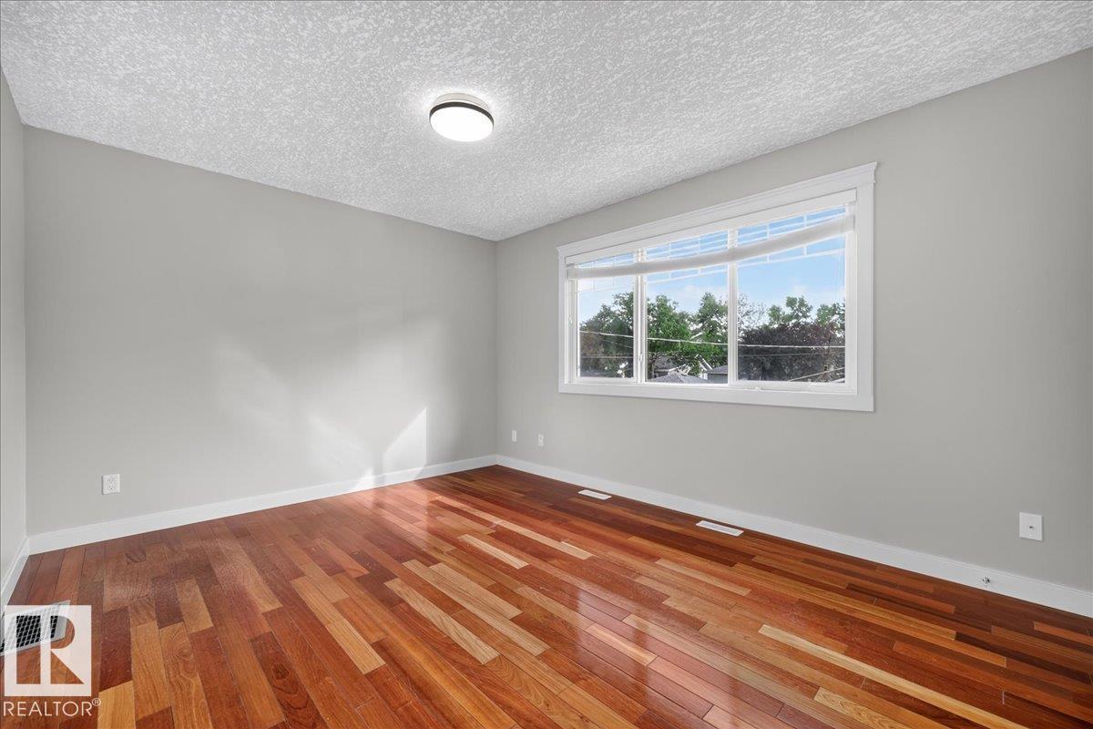 7947 79 AV NW - 44