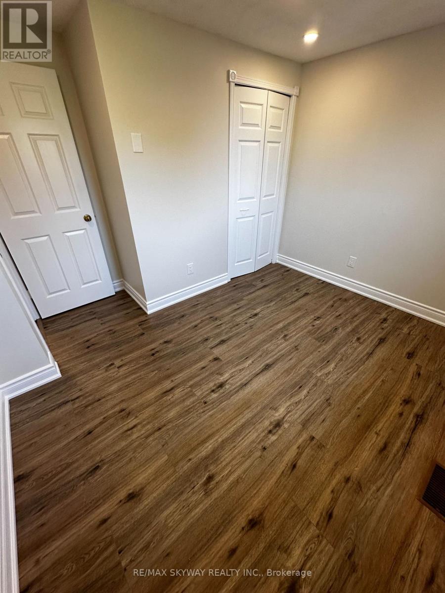 UPPER - 535 APPLEDALE CRESCENT, Waterloo — photo 6
