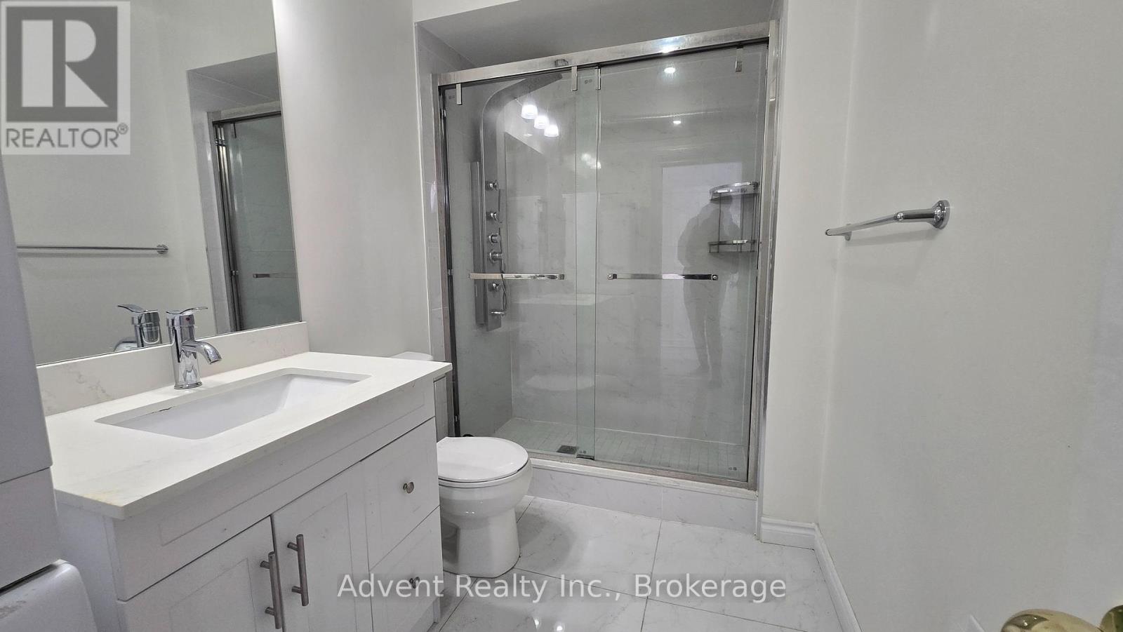 2ND FLOOR - 1454 QUEEN STREET W, Toronto (Roncesvalles) — photo 9