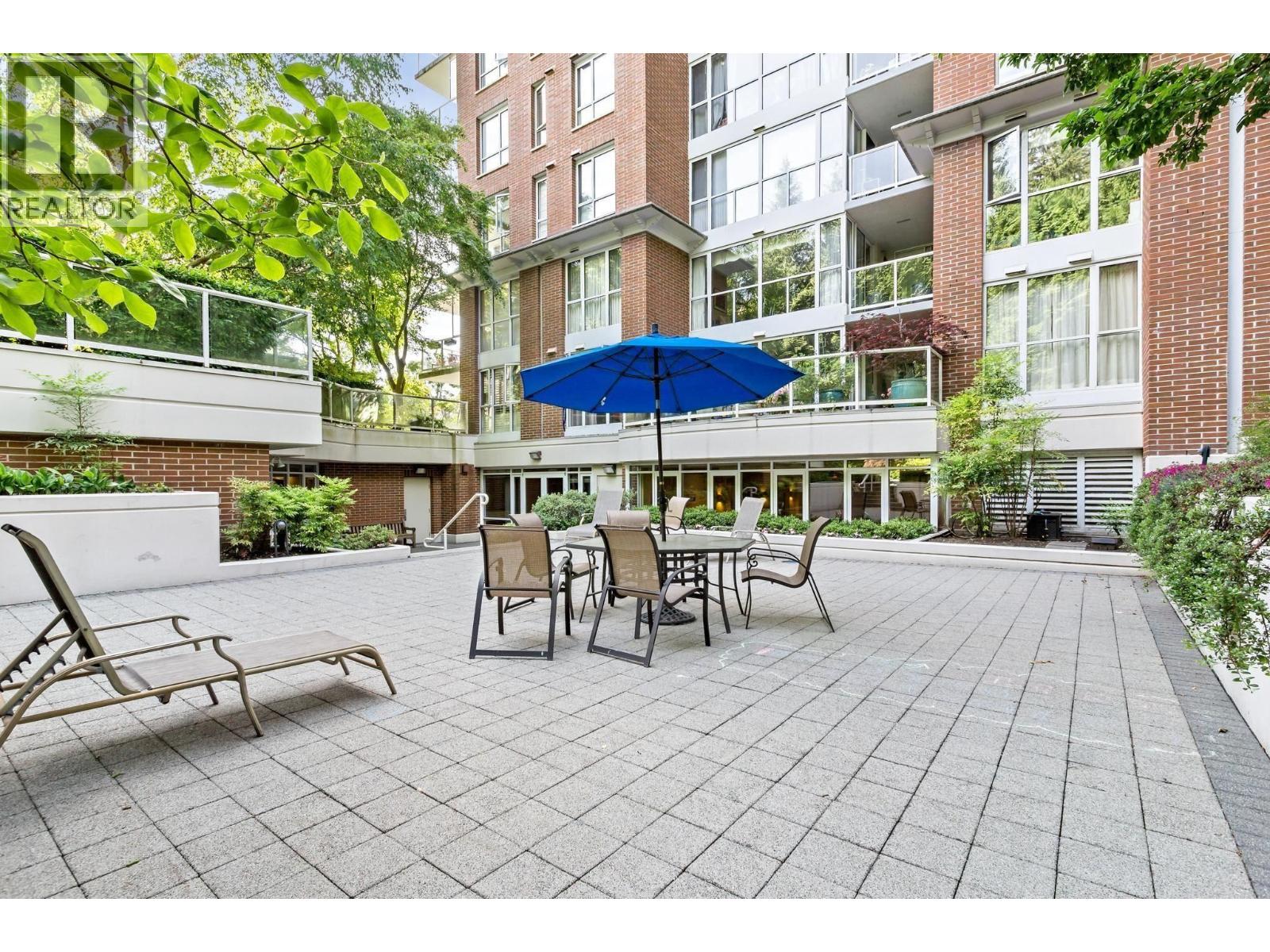 704 5615 HAMPTON PLACE, Vancouver — photo 4