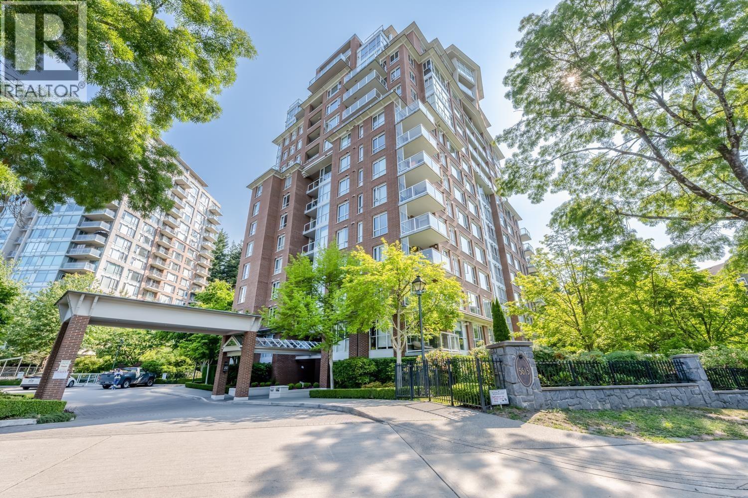 704 5615 HAMPTON PLACE, Vancouver — photo 1