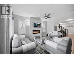 288 Corner Meadows Manor NE - photo 5