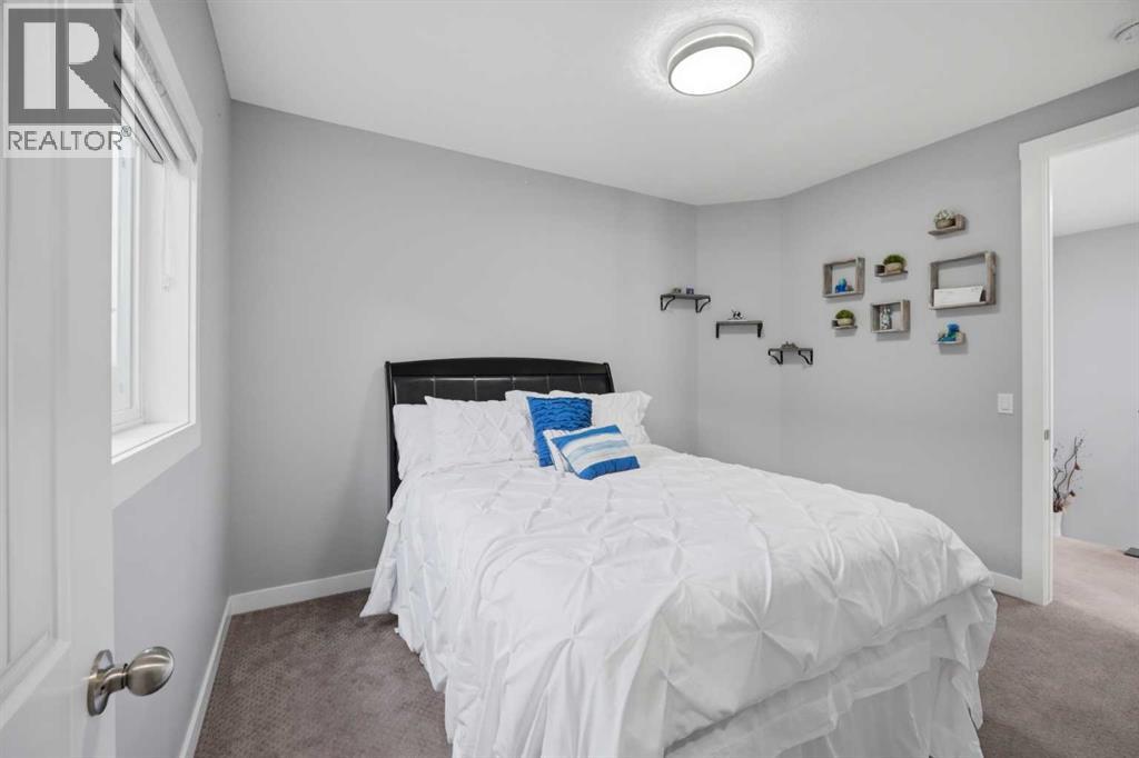 288 Corner Meadows Manor NE - 28
