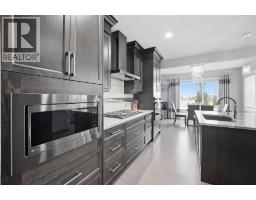 288 Corner Meadows Manor NE - photo 12
