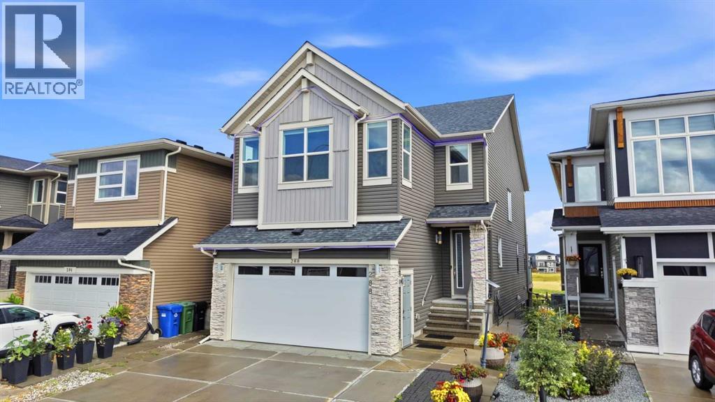 288 Corner Meadows Manor NE - 1