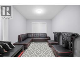 288 Corner Meadows Manor NE - photo 15