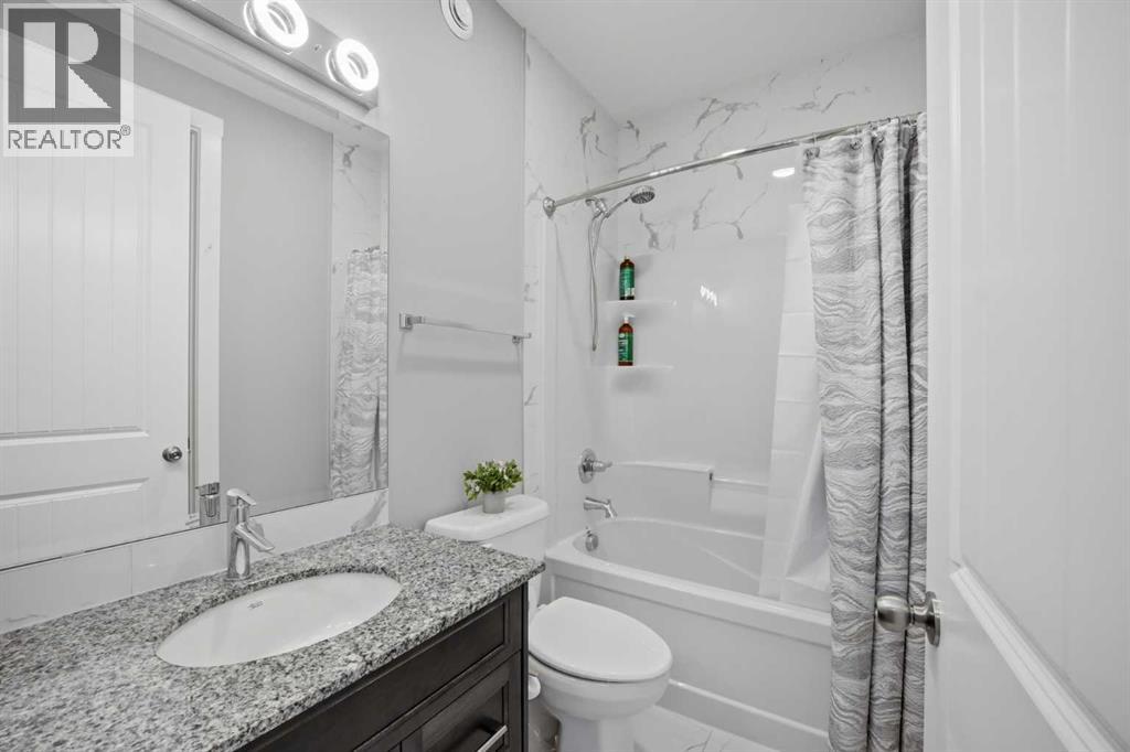 288 Corner Meadows Manor NE - 29