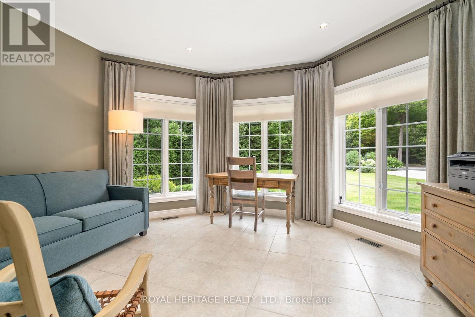 120 MCGREGOR DRIVE - 25