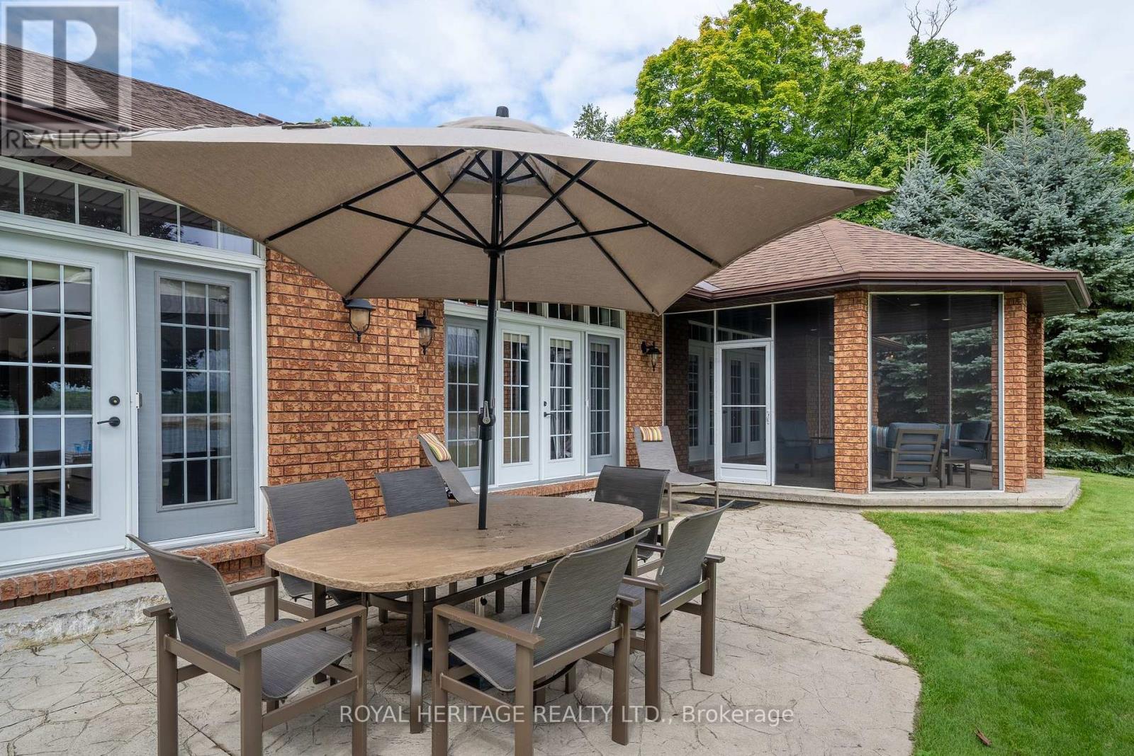120 MCGREGOR DRIVE - 36