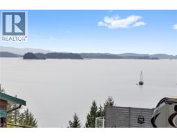 1082 Sixth Ave, Ucluelet, BC V0R3A0 Photo 32