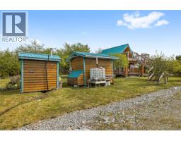 1082 Sixth Ave, Ucluelet, BC V0R3A0 Photo 30