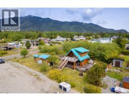 1082 Sixth Ave, Ucluelet, BC V0R3A0 Photo 52