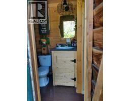 1082 Sixth Ave, Ucluelet, BC V0R3A0 Photo 62
