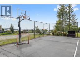 1082 Sixth Ave, Ucluelet, BC V0R3A0 Photo 55