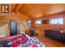 1082 Sixth Ave, Ucluelet, BC V0R3A0 Photo 17