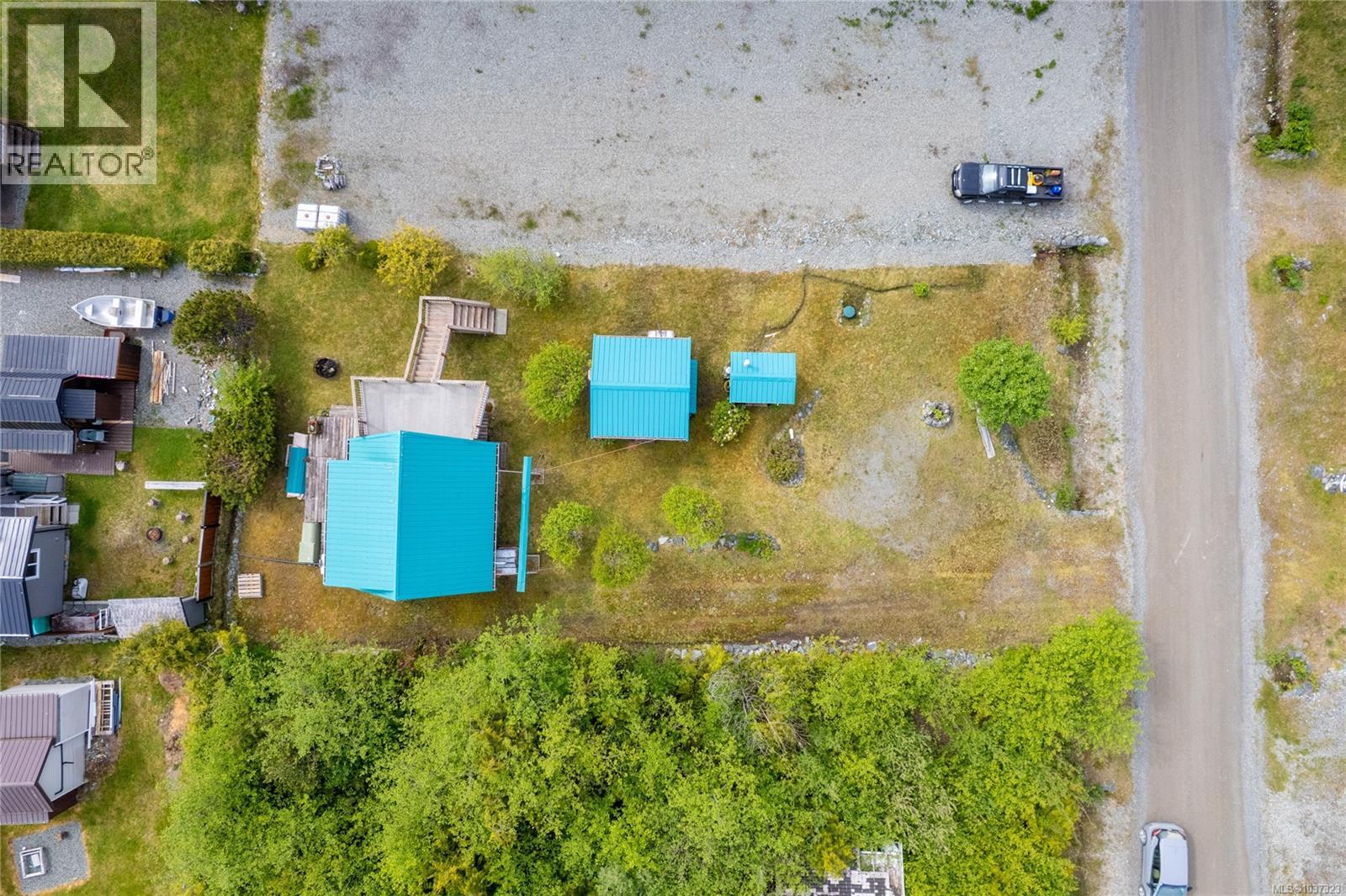 1082 Sixth Ave - Image 34