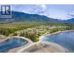 1082 Sixth Ave, Ucluelet, BC V0R3A0 Photo 48