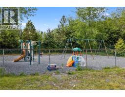 1082 Sixth Ave, Ucluelet, BC V0R3A0 Photo 58