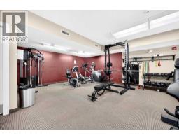 226, 20 Royal Oak Plaza NW - photo 42