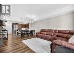 226, 20 Royal Oak Plaza NW - photo 13