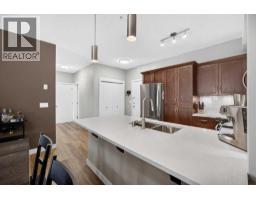 226, 20 Royal Oak Plaza NW - photo 3