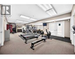 226, 20 Royal Oak Plaza NW - photo 43