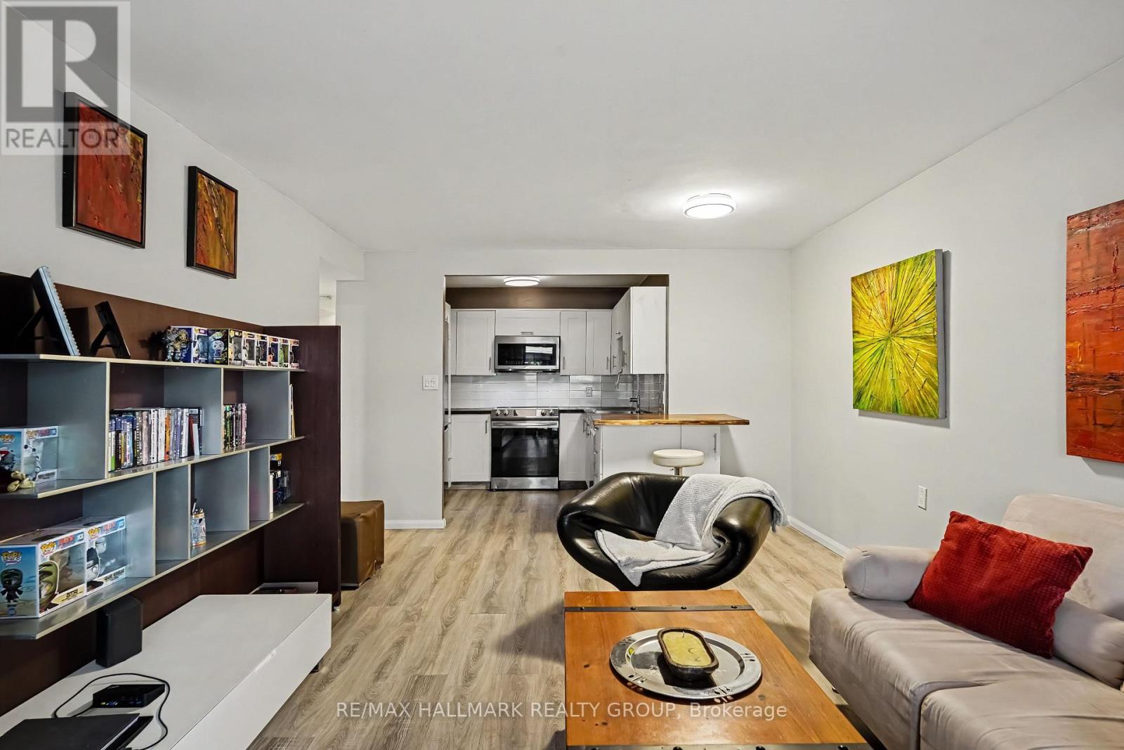 1 Bed, 1 Bath Apartment for Sale in Ottawa – 403 – 475 LAURIER AVENUE W, Ottawa – MLS# X13775640 - Image 21