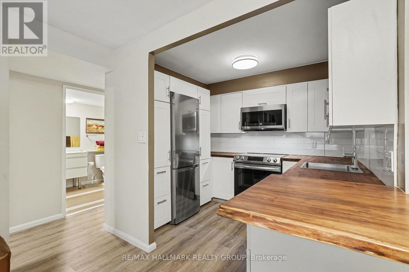 1 Bed, 1 Bath Apartment for Sale in Ottawa – 403 – 475 LAURIER AVENUE W, Ottawa – MLS# X13775640 - Image 27