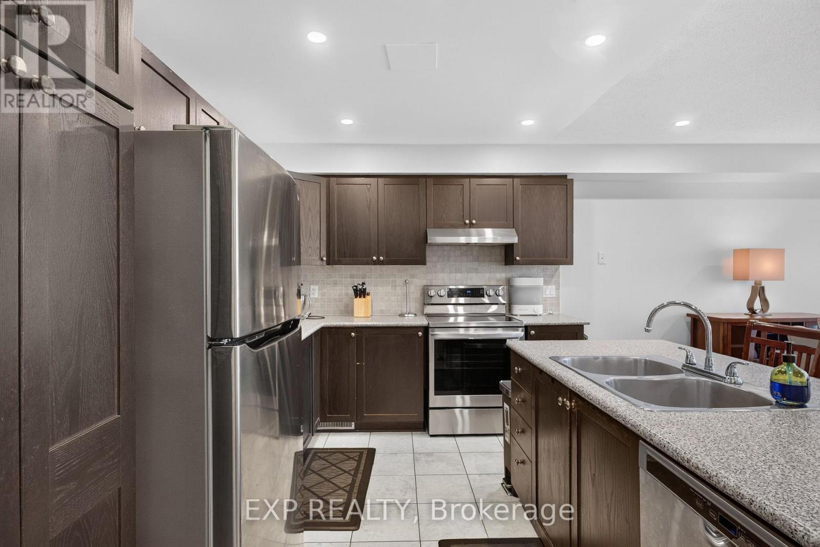 79 SELHURST AVENUE, Ottawa — photo 9