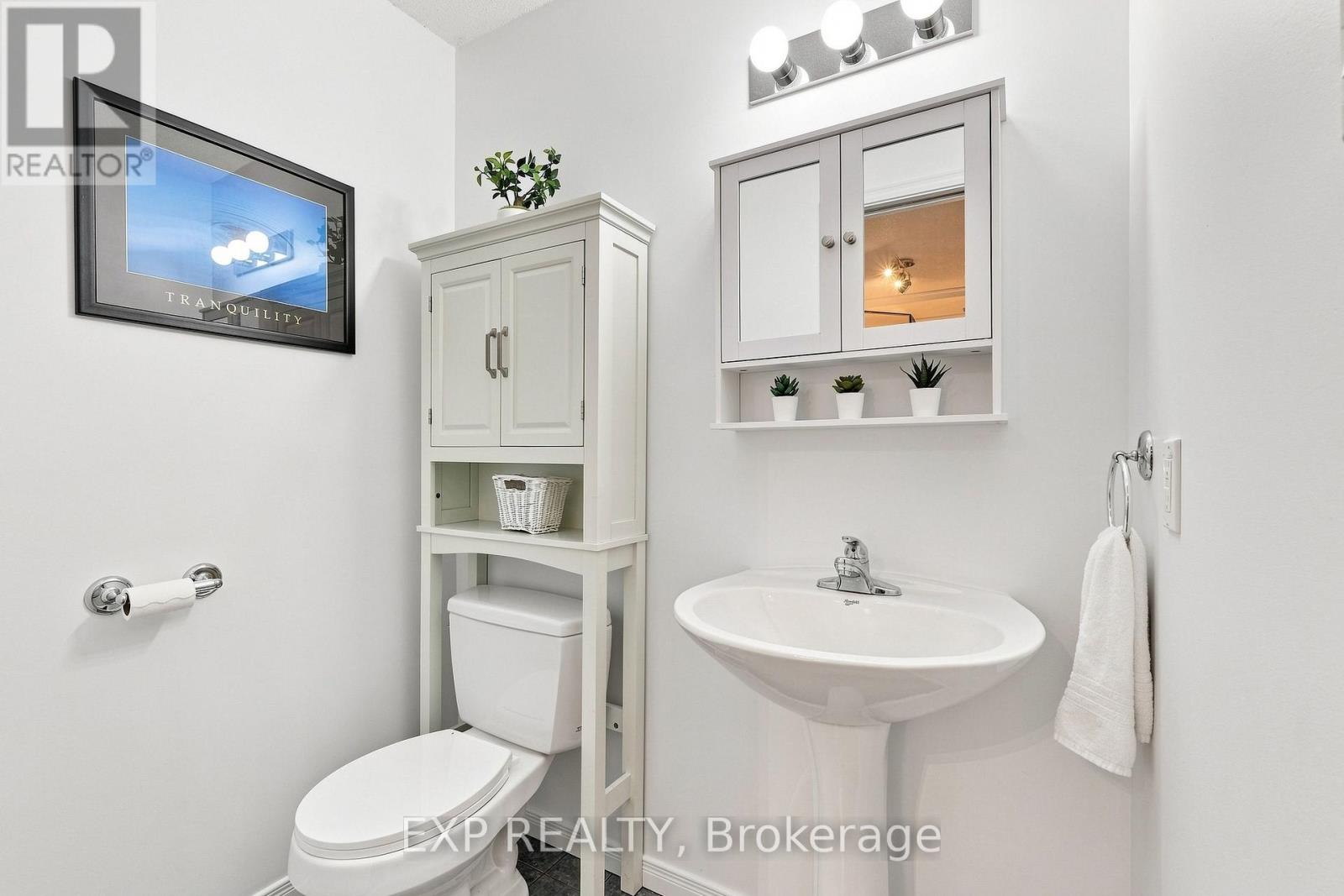 7 Bed, 5 Bath House for Sale in Russell – 30 ALBERT STREET, Russell – MLS# X13775668 - Image 31