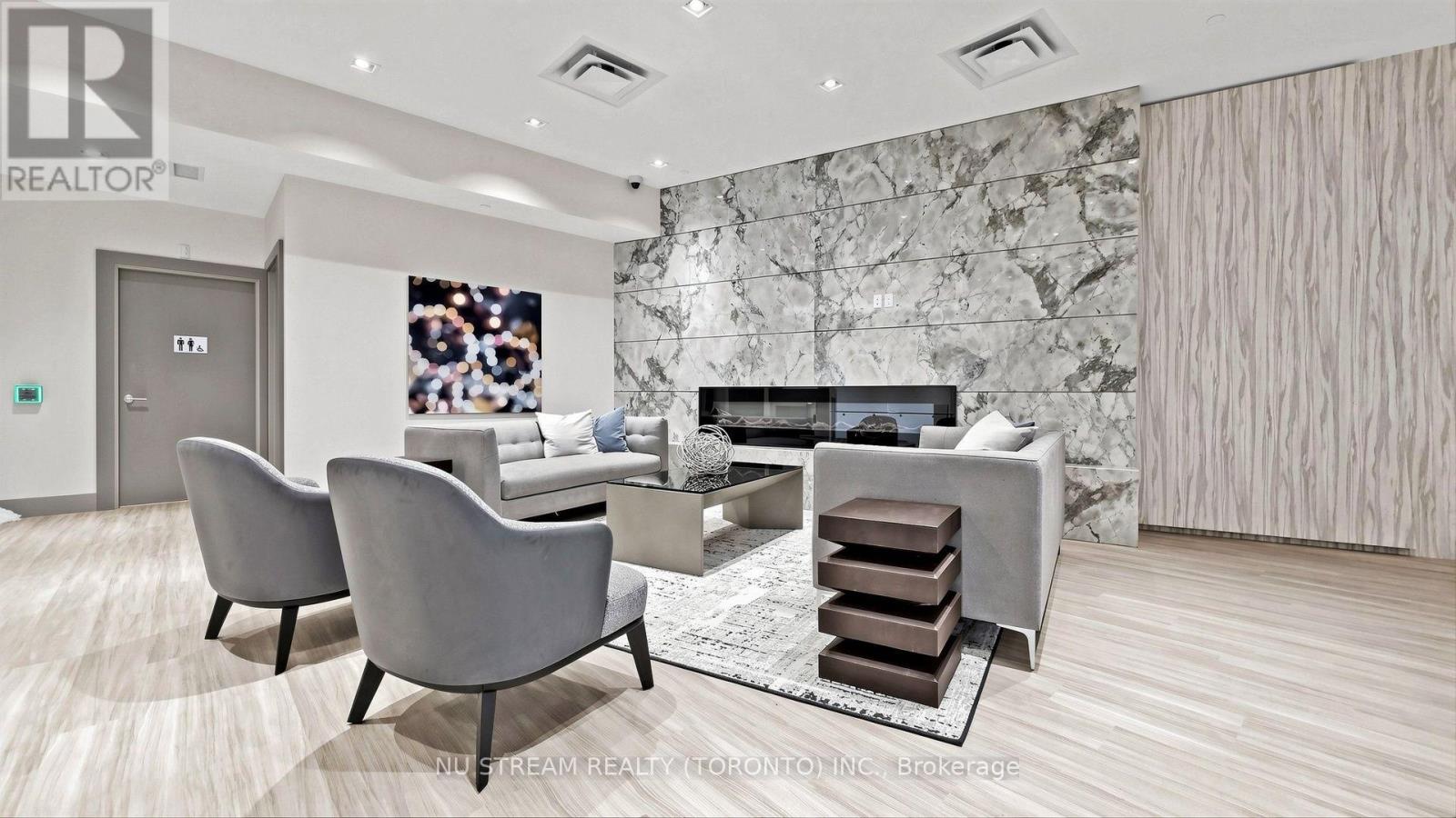 #307 181 BEDFORD ROAD - 36