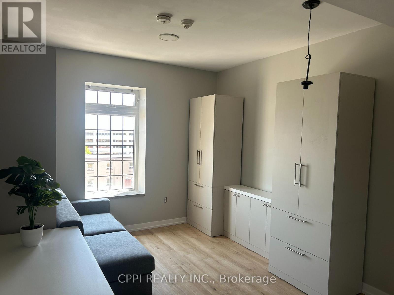 510 - 70 KING STREET E, Oshawa (Central) — photo 2