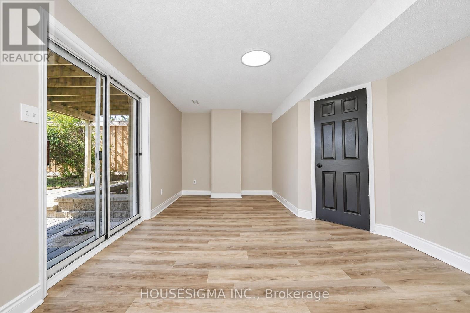 42 CHERRY BLOSSOM CRESCENT - Image 30
