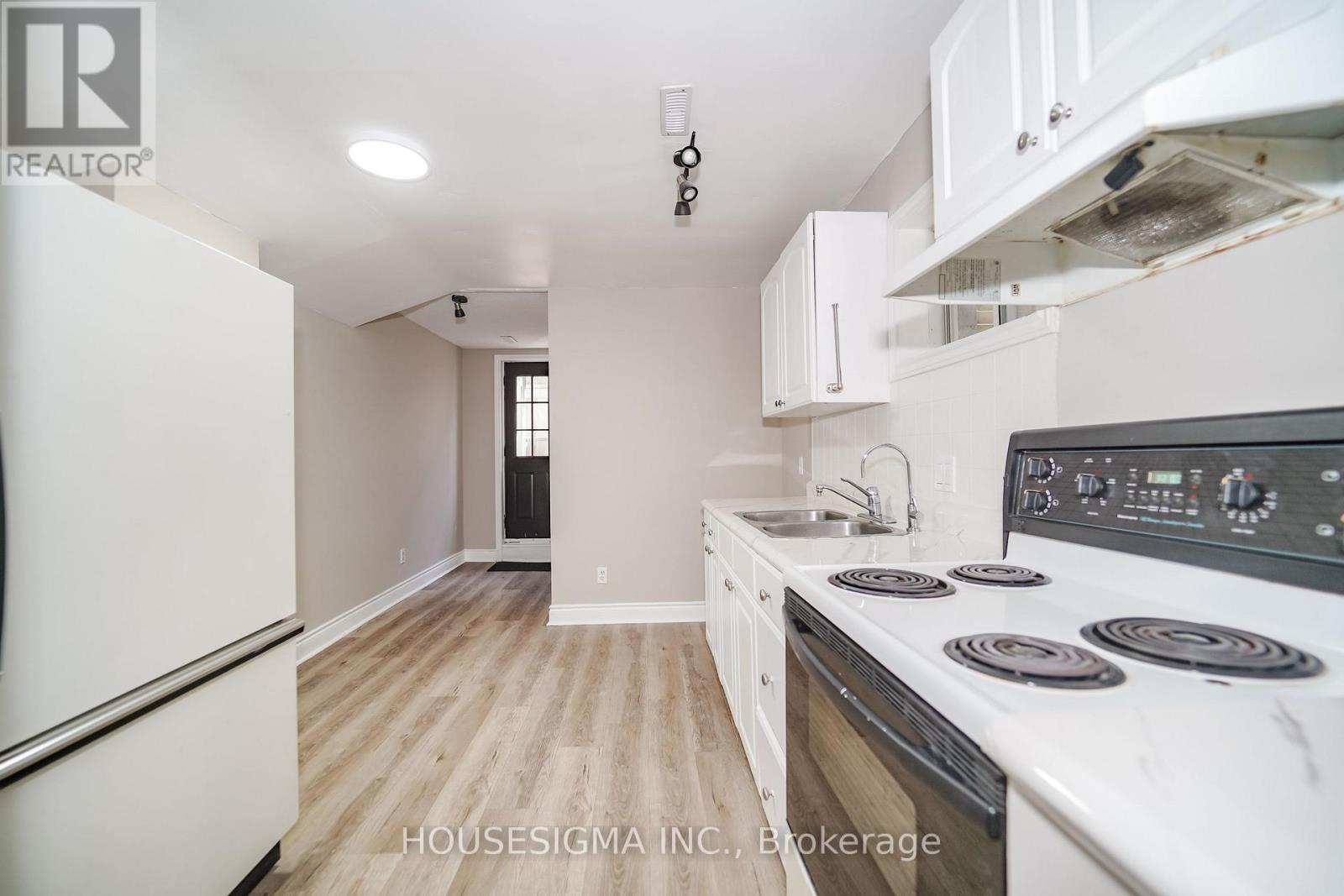 42 CHERRY BLOSSOM CRESCENT - Image 33