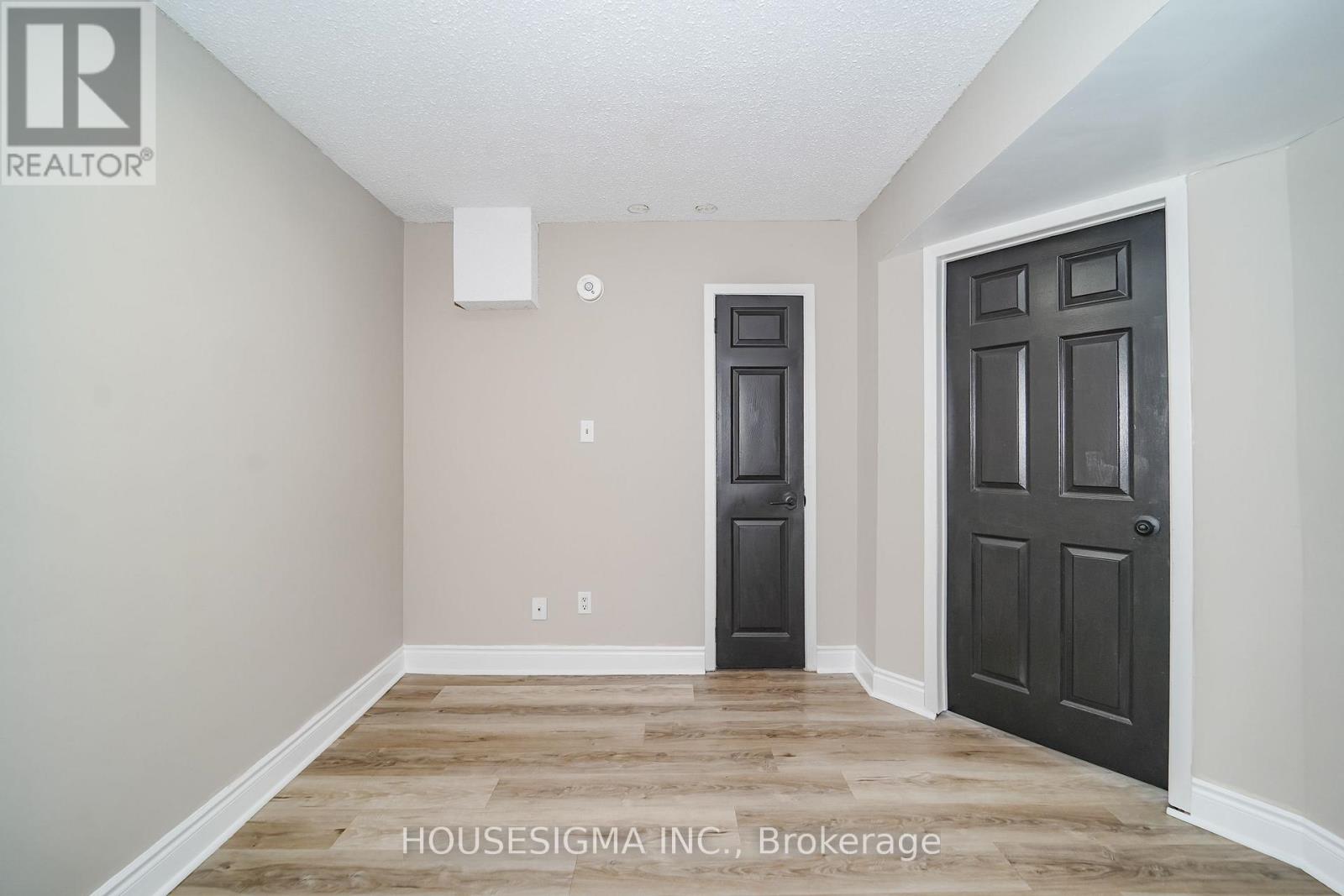42 CHERRY BLOSSOM CRESCENT - Image 35