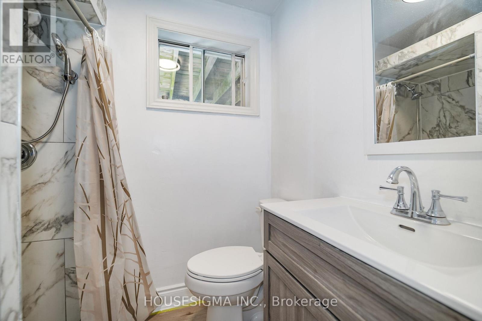 42 CHERRY BLOSSOM CRESCENT - 38
