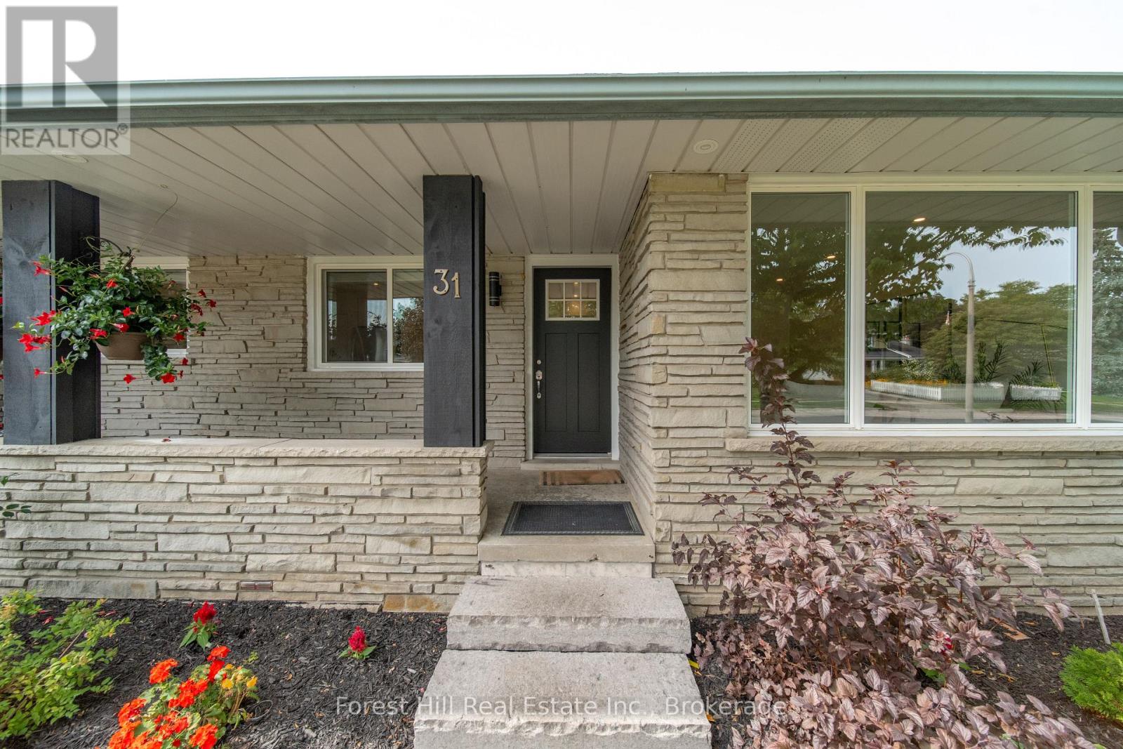 31 GAY CRESCENT, Kitchener — photo 4