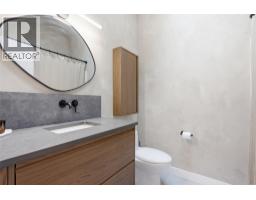 1937 Skeena Drive, Kamloops, BC V2E2P3 Photo 24