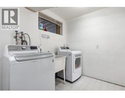 1937 Skeena Drive, Kamloops, BC V2E2P3 Photo 27