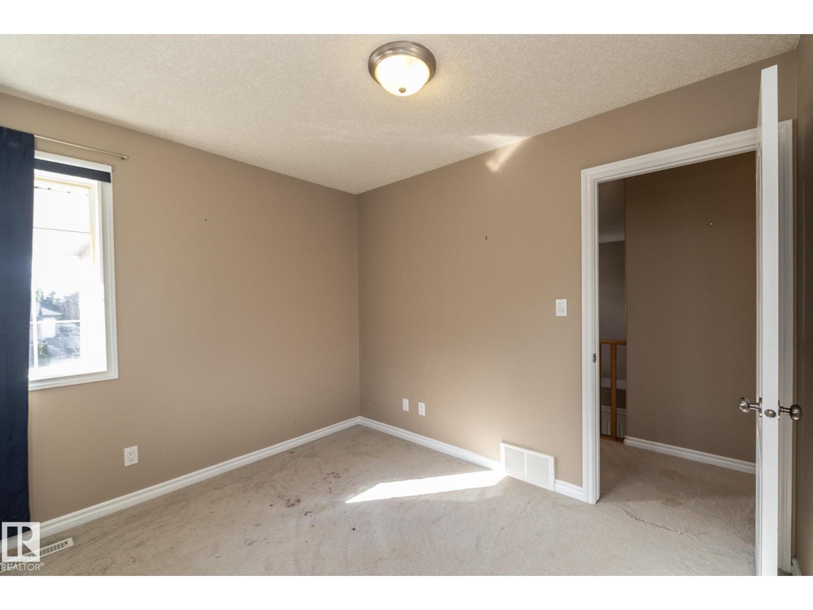 10620 183 AV NW - 39