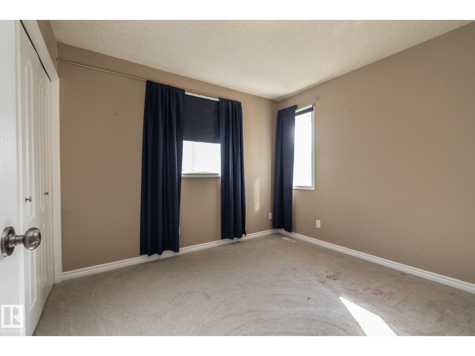 10620 183 AV NW - 42