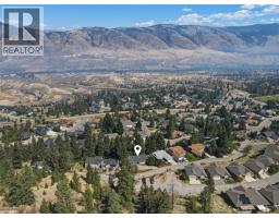 1937 Skeena Drive, Kamloops, BC V2E2P3 Photo 48