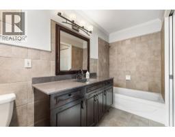 11 1135 Lansdowne Drive, Coquitlam, BC V3B7K6 Photo 26