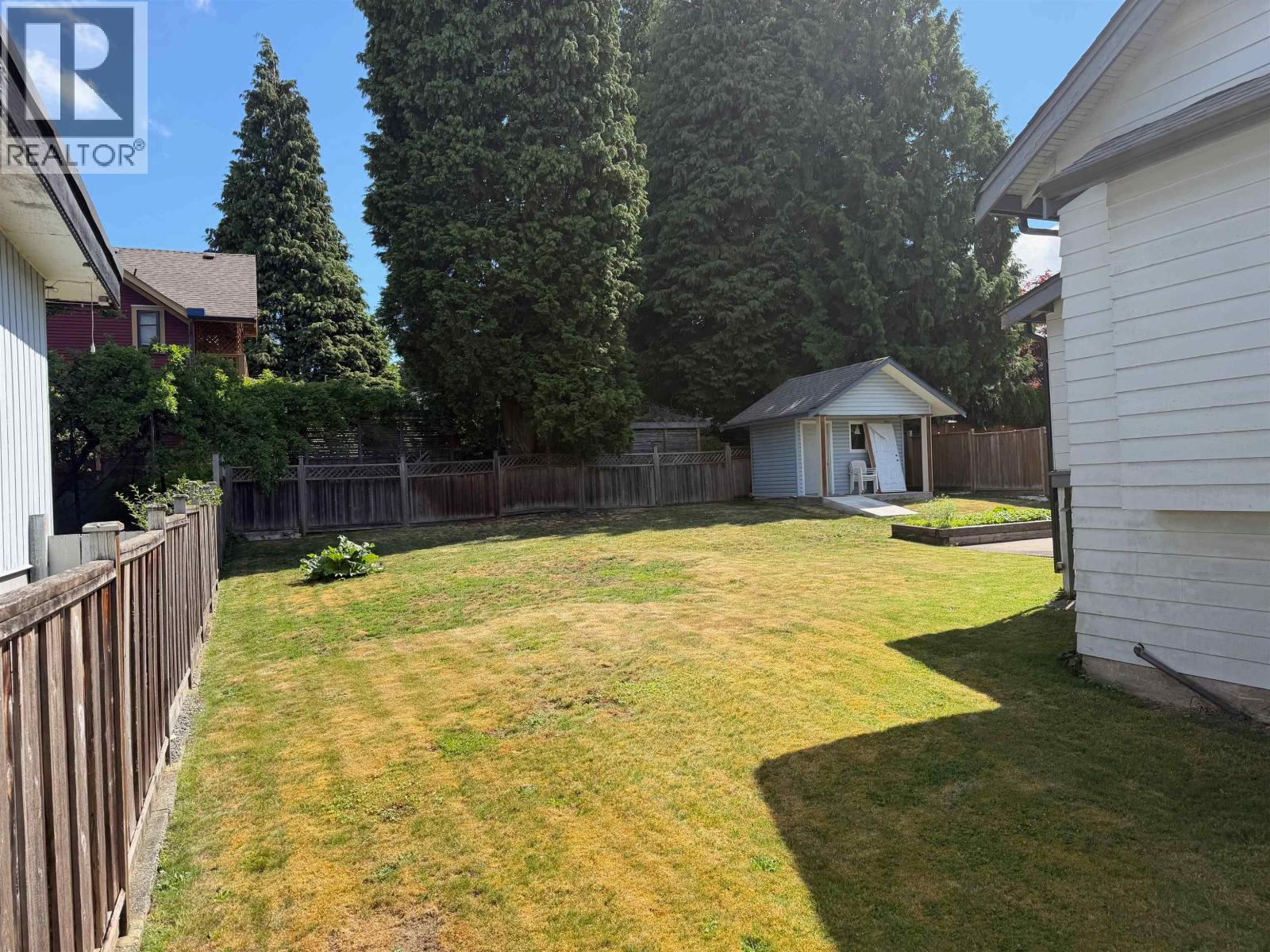 609 FOURTH STREET, New Westminster — photo 5