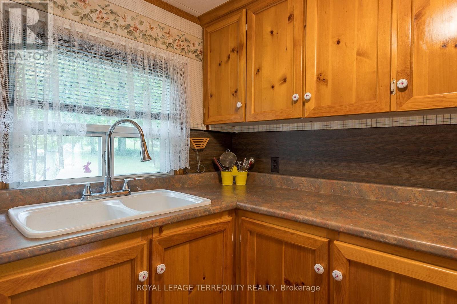78 WHISPERING WATERS ROAD - Image 19