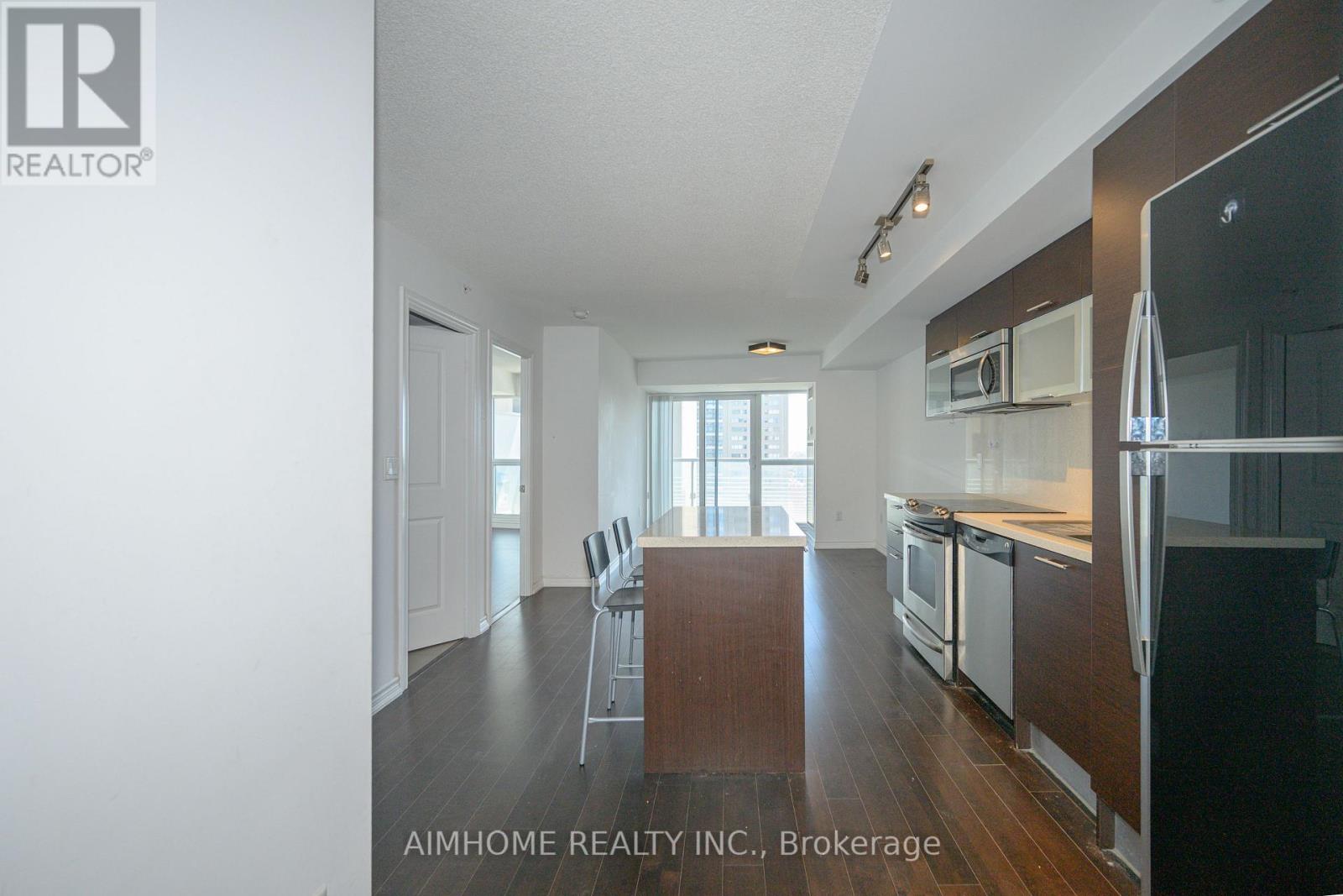 #1405 386 YONGE STREET - 14