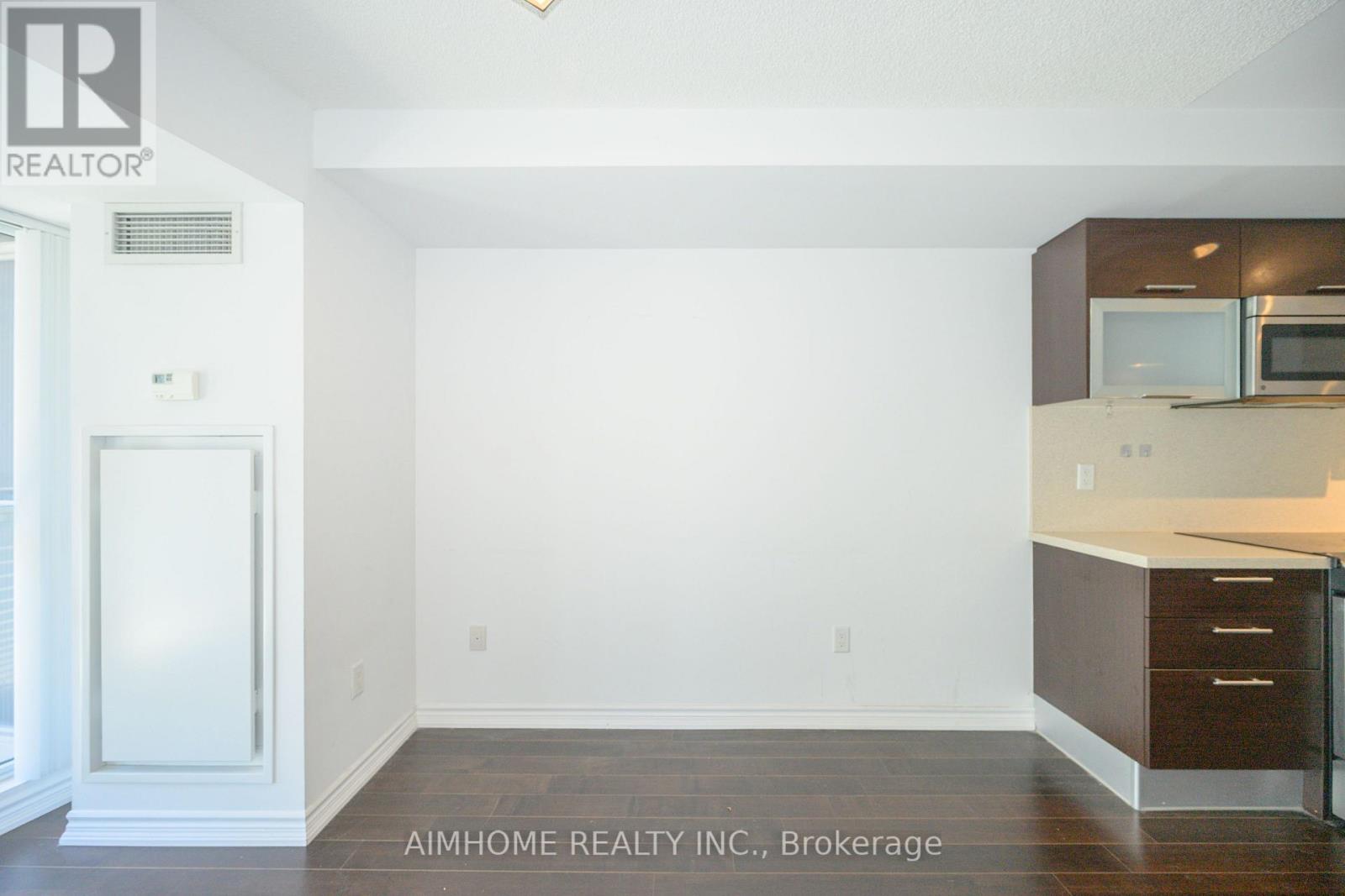 #1405 386 YONGE STREET - 17