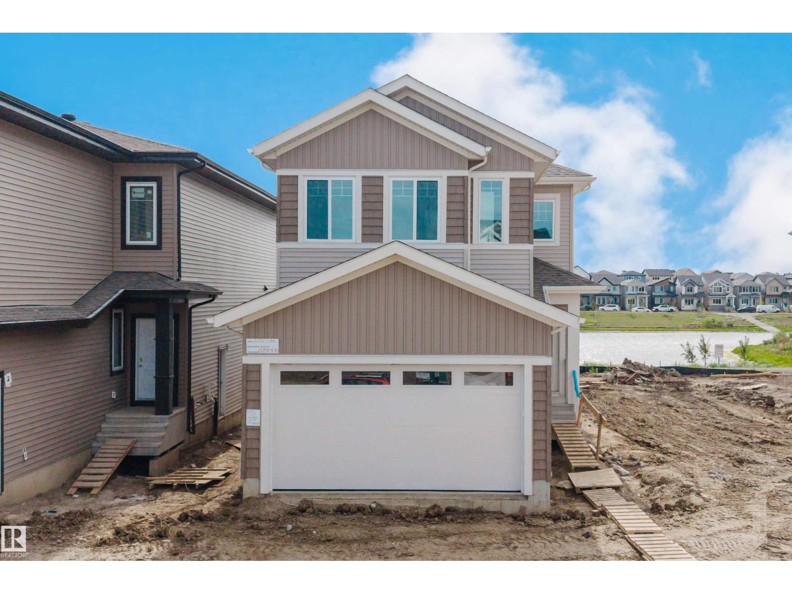 2135 1 AV SW - 1