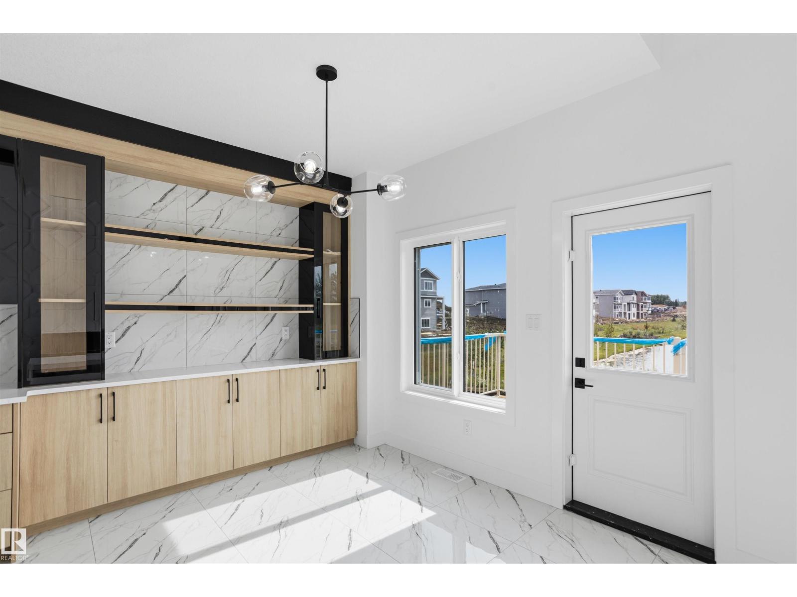 2135 1 AV SW - 15