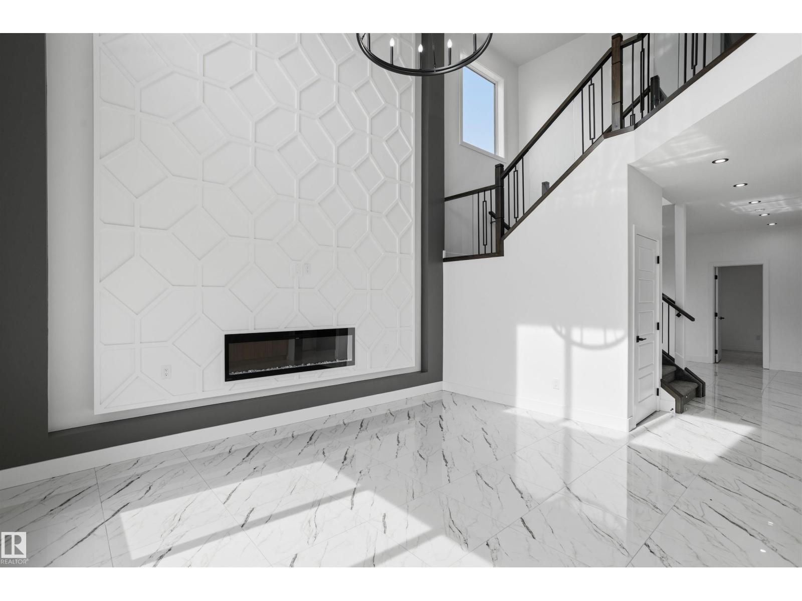2135 1 AV SW - 23
